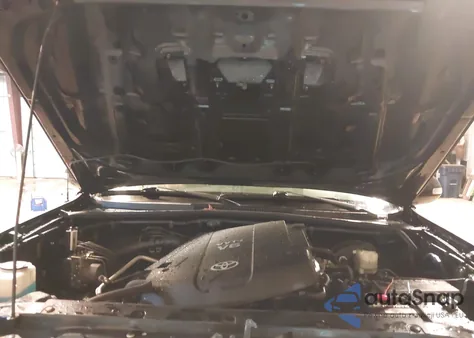 2014 Toyota Tacoma Base V6 из США, поврежденный, VIN 3TMLU4EN3EM139587